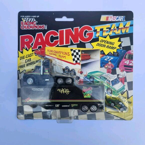 Racing Champions Other - 1992 Racing Team #42 Kyle Petty Transporter W Mini Stock Car